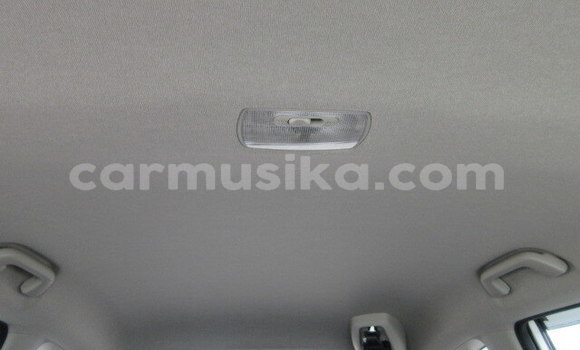 Nunua Ilio tumika Honda Fit Nyeupe Gari ndani ya Beitbridge nchini Matabeleland Kusini Nunua Ilio tumika Honda Fit Nyeupe Gari ndani ya Beitbridge nchini Matabeleland Kusini