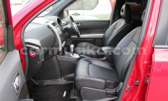 Acheter Occasion Voiture Nissan X–Trail Rouge à Beitbridge, Matabeleland South Acheter Occasion Voiture Nissan X–Trail Rouge à Beitbridge, Matabeleland South