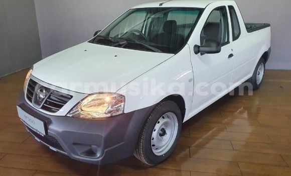 Tenga Tsaru Nissan NV200 Chena Mota in Beitbridge in Matabeleland South Tenga Tsaru Nissan NV200 Chena Mota in Beitbridge in Matabeleland South