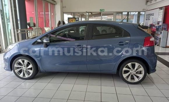 Acheter Occasion Voiture Kia Rio Bleu à Beitbridge, Matabeleland South Acheter Occasion Voiture Kia Rio Bleu à Beitbridge, Matabeleland South