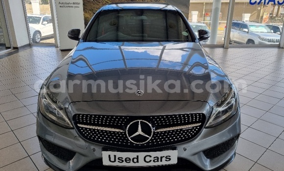 Tenga Tsaru Mercedes‒Benz C–Class Zvimwe Mota in Beitbridge in Matabeleland South Tenga Tsaru Mercedes‒Benz C–Class Zvimwe Mota in Beitbridge in Matabeleland South