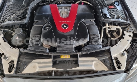Tenga Tsaru Mercedes‒Benz C–Class Zvimwe Mota in Beitbridge in Matabeleland South Tenga Tsaru Mercedes‒Benz C–Class Zvimwe Mota in Beitbridge in Matabeleland South