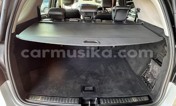 Tenga Tsaru Mercedes‒Benz ML–Class Sirivha Mota in Beitbridge in Matabeleland South Tenga Tsaru Mercedes‒Benz ML–Class Sirivha Mota in Beitbridge in Matabeleland South