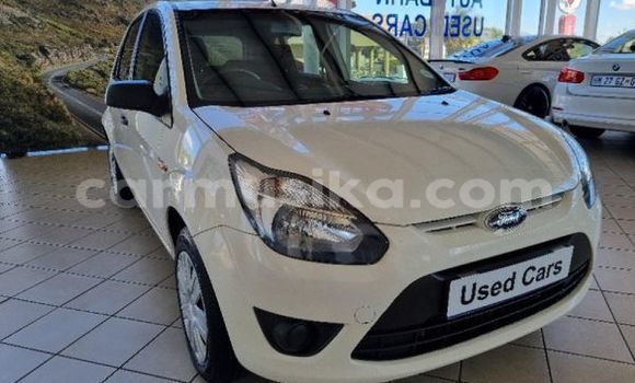 Nunua Ilio tumika Ford Flex Nyeupe Gari ndani ya Beitbridge nchini Matabeleland Kusini