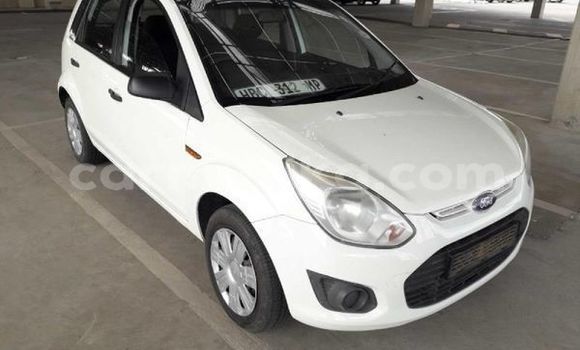 Tenga Tsaru Ford Flex Chena Mota in Beitbridge in Matabeleland South