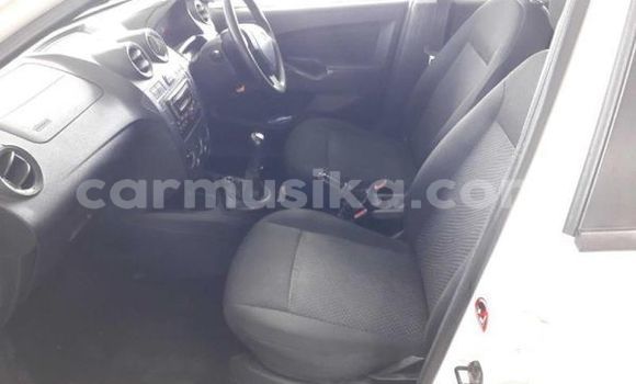 Tenga Tsaru Ford Flex Chena Mota in Beitbridge in Matabeleland South Tenga Tsaru Ford Flex Chena Mota in Beitbridge in Matabeleland South