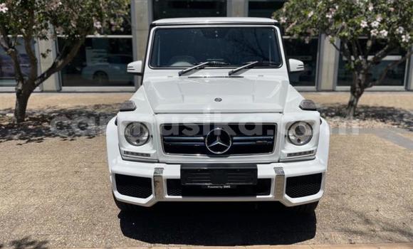 Tenga Tsaru Mercedes‒Benz G-klasse Chena Mota in Beitbridge in Matabeleland South Tenga Tsaru Mercedes‒Benz G-klasse Chena Mota in Beitbridge in Matabeleland South