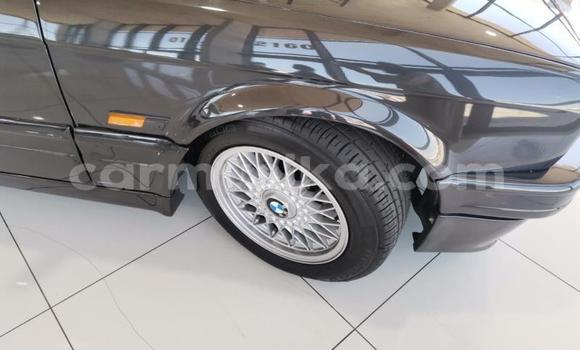 Acheter Occasion Voiture BMW 3–Series Noir à Beitbridge, Matabeleland South Acheter Occasion Voiture BMW 3–Series Noir à Beitbridge, Matabeleland South