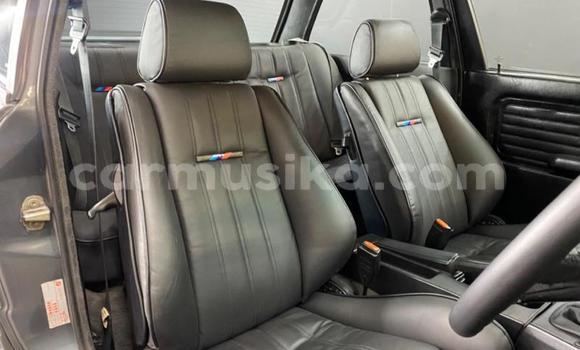 Acheter Occasion Voiture BMW 3–Series Noir à Beitbridge, Matabeleland South Acheter Occasion Voiture BMW 3–Series Noir à Beitbridge, Matabeleland South