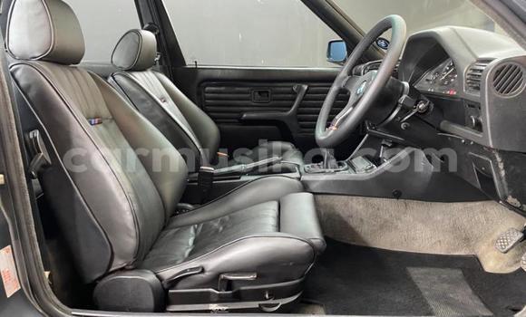 Acheter Occasion Voiture BMW 3–Series Noir à Beitbridge, Matabeleland South Acheter Occasion Voiture BMW 3–Series Noir à Beitbridge, Matabeleland South