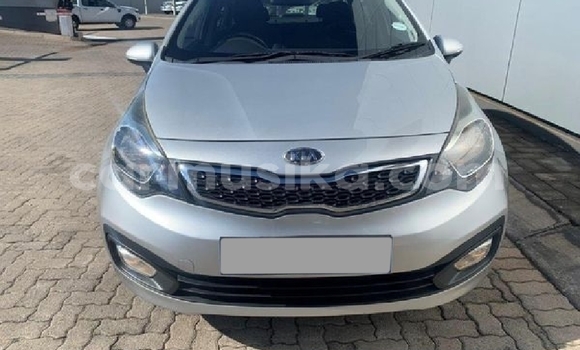 Acheter Occasion Voiture Kia Rio Gris à Beitbridge, Matabeleland South Acheter Occasion Voiture Kia Rio Gris à Beitbridge, Matabeleland South