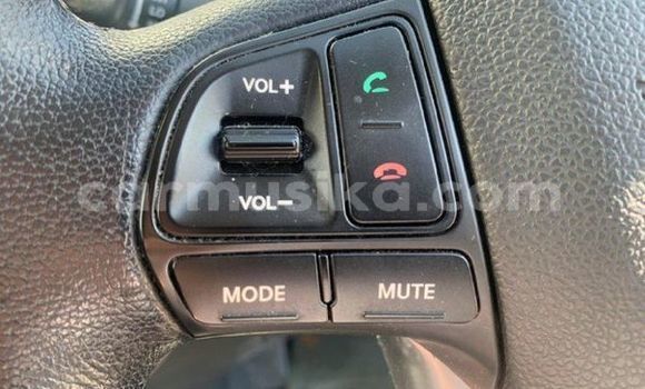 Acheter Occasion Voiture Kia Rio Gris à Beitbridge, Matabeleland South Acheter Occasion Voiture Kia Rio Gris à Beitbridge, Matabeleland South