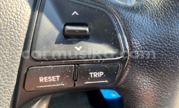 Acheter Occasion Voiture Kia Rio Gris à Beitbridge, Matabeleland South Acheter Occasion Voiture Kia Rio Gris à Beitbridge, Matabeleland South