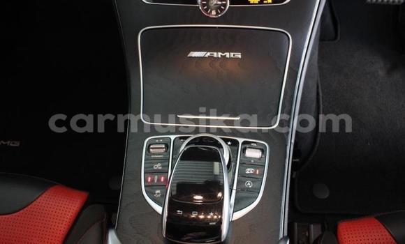 Acheter Occasion Voiture Mercedes‒Benz C–Class Blanc à Beitbridge, Matabeleland South Acheter Occasion Voiture Mercedes‒Benz C–Class Blanc à Beitbridge, Matabeleland South