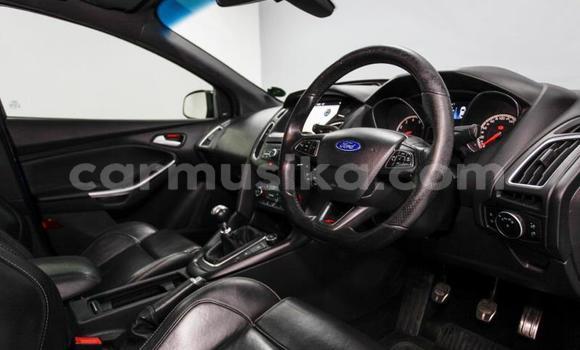 Acheter Occasion Voiture Ford Focus Bleu à Beitbridge, Matabeleland South Acheter Occasion Voiture Ford Focus Bleu à Beitbridge, Matabeleland South