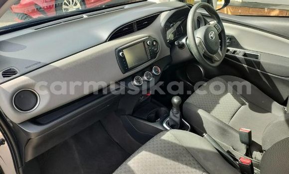 Acheter Occasion Voiture Toyota Yaris Autre à Beitbridge, Matabeleland South Acheter Occasion Voiture Toyota Yaris Autre à Beitbridge, Matabeleland South