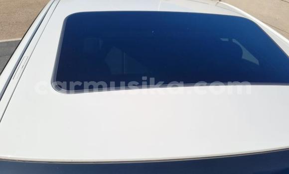 Acheter Occasion Voiture BMW 3–Series Blanc à Beitbridge, Matabeleland South Acheter Occasion Voiture BMW 3–Series Blanc à Beitbridge, Matabeleland South