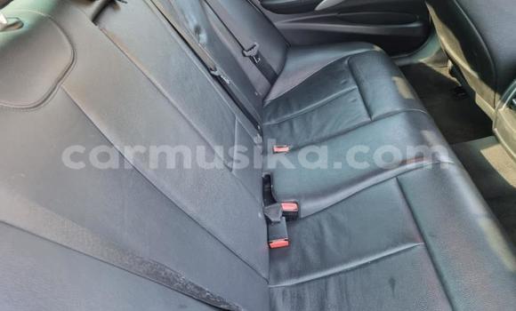 Acheter Occasion Voiture BMW 3–Series Blanc à Beitbridge, Matabeleland South Acheter Occasion Voiture BMW 3–Series Blanc à Beitbridge, Matabeleland South