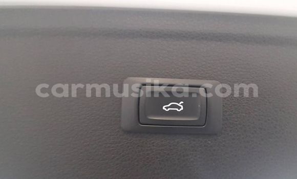 Acheter Occasion Voiture Audi Q5 Blanc à Beitbridge, Matabeleland South Acheter Occasion Voiture Audi Q5 Blanc à Beitbridge, Matabeleland South