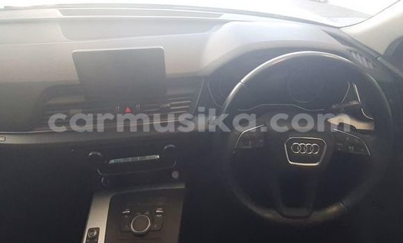 Acheter Occasion Voiture Audi Q5 Blanc à Beitbridge, Matabeleland South Acheter Occasion Voiture Audi Q5 Blanc à Beitbridge, Matabeleland South