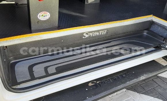 Acheter Occasion Voiture Mercedes‒Benz S-klasse Blanc à Beitbridge, Matabeleland South Acheter Occasion Voiture Mercedes‒Benz S-klasse Blanc à Beitbridge, Matabeleland South