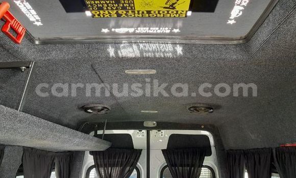 Acheter Occasion Voiture Mercedes‒Benz S-klasse Blanc à Beitbridge, Matabeleland South Acheter Occasion Voiture Mercedes‒Benz S-klasse Blanc à Beitbridge, Matabeleland South