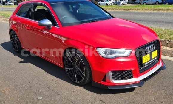 Acheter Occasion Voiture Audi S3 Rouge à Beitbridge, Matabeleland South Acheter Occasion Voiture Audi S3 Rouge à Beitbridge, Matabeleland South