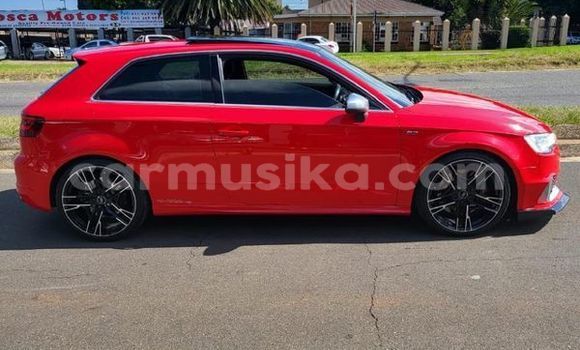 Acheter Occasion Voiture Audi S3 Rouge à Beitbridge, Matabeleland South Acheter Occasion Voiture Audi S3 Rouge à Beitbridge, Matabeleland South