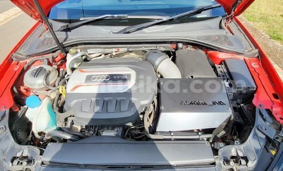 Acheter Occasion Voiture Audi S3 Rouge à Beitbridge, Matabeleland South Acheter Occasion Voiture Audi S3 Rouge à Beitbridge, Matabeleland South