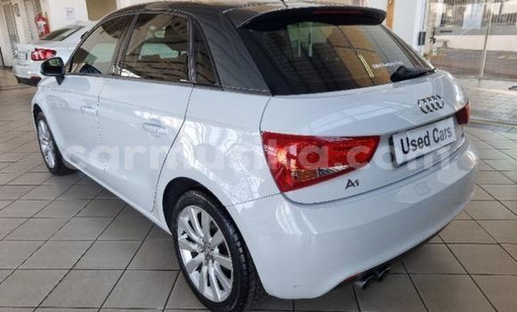 Acheter Occasion Voiture Audi A1 Blanc à Beitbridge, Matabeleland South Acheter Occasion Voiture Audi A1 Blanc à Beitbridge, Matabeleland South