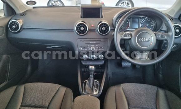 Acheter Occasion Voiture Audi A1 Blanc à Beitbridge, Matabeleland South Acheter Occasion Voiture Audi A1 Blanc à Beitbridge, Matabeleland South