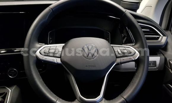 Acheter Occasion Voiture Volkswagen Caravelle Blanc à Beitbridge, Matabeleland South Acheter Occasion Voiture Volkswagen Caravelle Blanc à Beitbridge, Matabeleland South