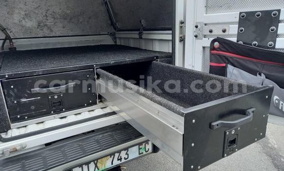 Acheter Occasion Voiture Toyota Hilux Blanc à Beitbridge, Matabeleland South Acheter Occasion Voiture Toyota Hilux Blanc à Beitbridge, Matabeleland South