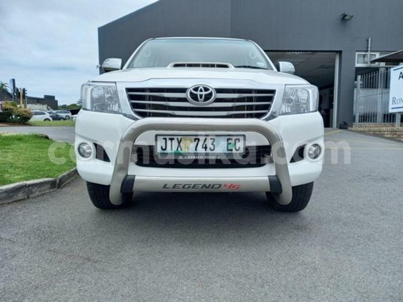 Big with watermark toyota hilux matabeleland south beitbridge 30335