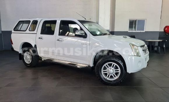 Acheter Occasion Voiture Isuzu KB Blanc à Beitbridge, Matabeleland South