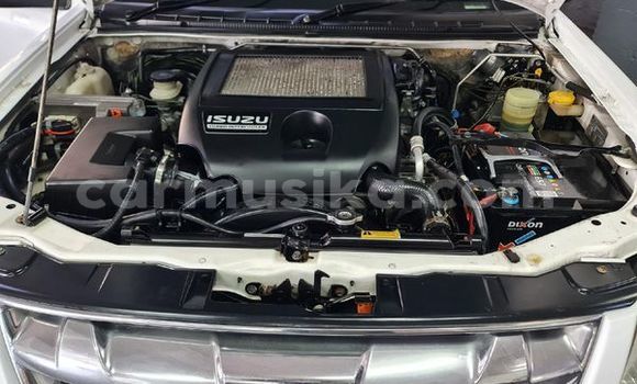 Acheter Occasion Voiture Isuzu KB Blanc à Beitbridge, Matabeleland South Acheter Occasion Voiture Isuzu KB Blanc à Beitbridge, Matabeleland South