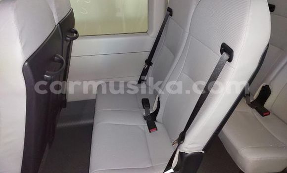 Acheter Occasion Voiture Toyota Coaster Blanc à Beitbridge, Matabeleland South Acheter Occasion Voiture Toyota Coaster Blanc à Beitbridge, Matabeleland South