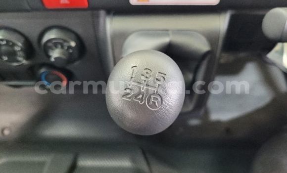 Acheter Occasion Voiture Toyota Aqua Blanc à Beitbridge, Matabeleland South Acheter Occasion Voiture Toyota Aqua Blanc à Beitbridge, Matabeleland South