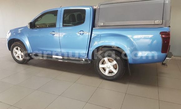 Acheter Occasion Voiture Isuzu KB Bleu à Beitbridge, Matabeleland South Acheter Occasion Voiture Isuzu KB Bleu à Beitbridge, Matabeleland South