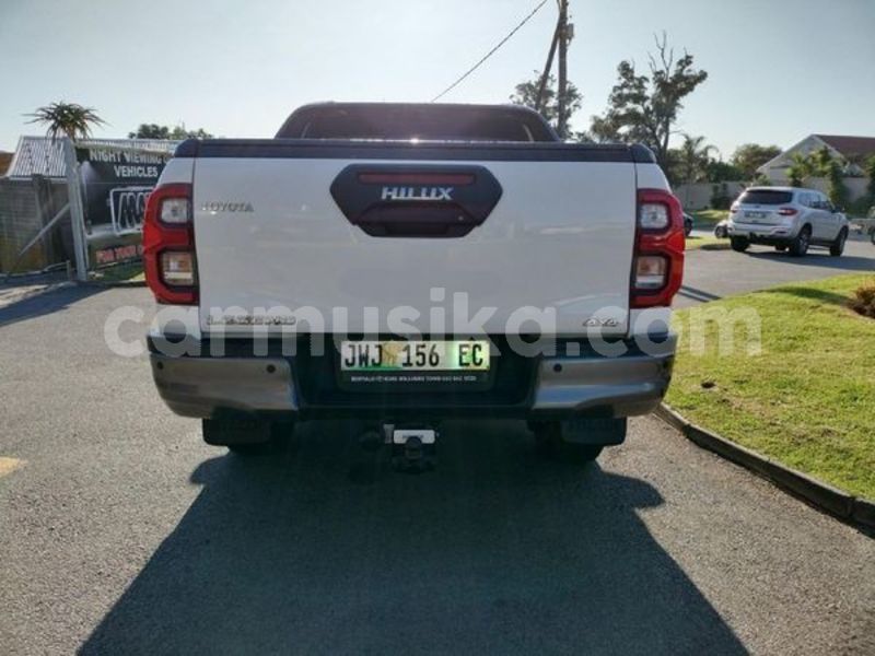 Big with watermark toyota hilux matabeleland south beitbridge 30341