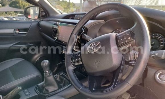 Acheter Occasion Voiture Toyota Hilux Blanc à Beitbridge, Matabeleland South Acheter Occasion Voiture Toyota Hilux Blanc à Beitbridge, Matabeleland South