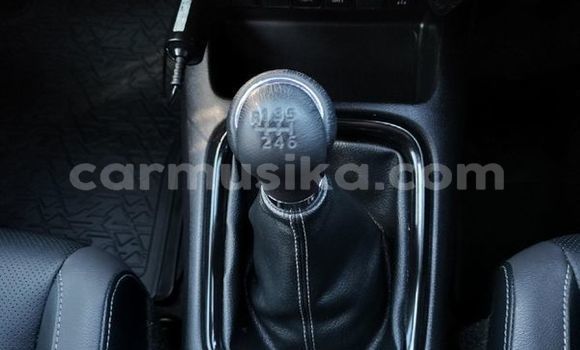 Acheter Occasion Voiture Toyota Hilux Blanc à Beitbridge, Matabeleland South Acheter Occasion Voiture Toyota Hilux Blanc à Beitbridge, Matabeleland South