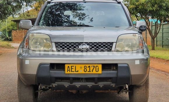 Nunua Ilio tumika Nissan X–Trail Fedha Gari ndani ya Harare nchini Harare Nunua Ilio tumika Nissan X–Trail Fedha Gari ndani ya Harare nchini Harare