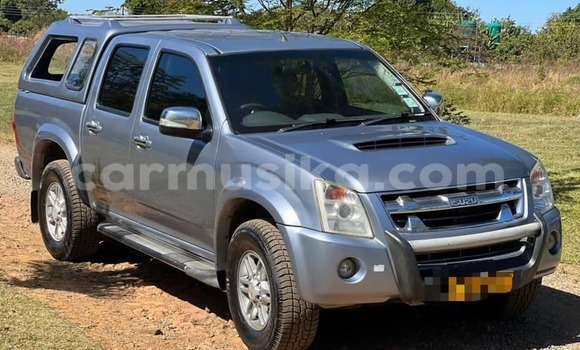 Tenga Tsaru Isuzu KB Bhuruu Mota in Harare in Harare Tenga Tsaru Isuzu KB Bhuruu Mota in Harare in Harare