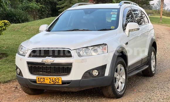 Nunua Ilio tumika Chevrolet Captiva Nyeupe Gari ndani ya Harare nchini Harare
