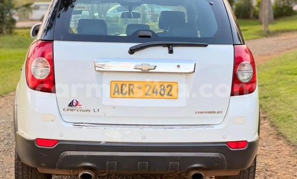 Nunua Ilio tumika Chevrolet Captiva Nyeupe Gari ndani ya Harare nchini Harare Nunua Ilio tumika Chevrolet Captiva Nyeupe Gari ndani ya Harare nchini Harare