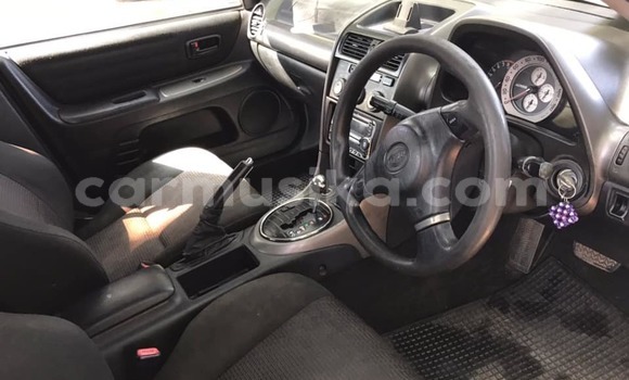 Nunua Ilio tumika Toyota Altezza Nyeupe Gari ndani ya Harare nchini Harare Nunua Ilio tumika Toyota Altezza Nyeupe Gari ndani ya Harare nchini Harare