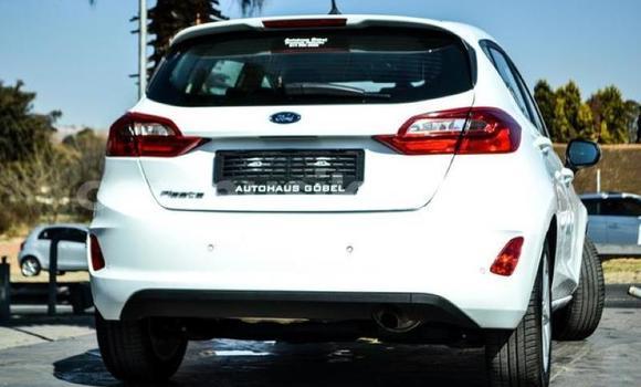 Buy Used Ford Fiesta White Car in Beitbridge in Matabeleland South Buy Used Ford Fiesta White Car in Beitbridge in Matabeleland South