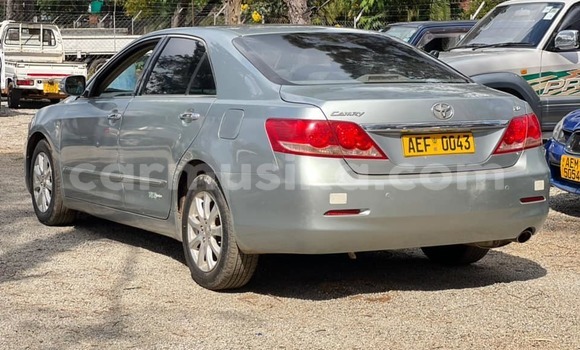 Nunua Ilio tumika Toyota Camry Bluu Gari ndani ya Harare nchini Harare Nunua Ilio tumika Toyota Camry Bluu Gari ndani ya Harare nchini Harare