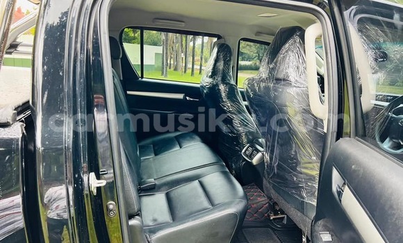 Tenga Tsaru Toyota Hilux Nhema Mota in Harare in Harare Tenga Tsaru Toyota Hilux Nhema Mota in Harare in Harare